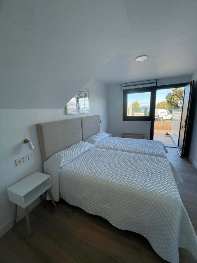 Hostal Montevideo Beachfront Nigrán Kültér fotó