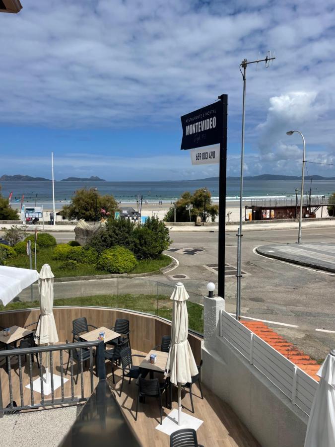 Hostal Montevideo Beachfront Nigrán Kültér fotó